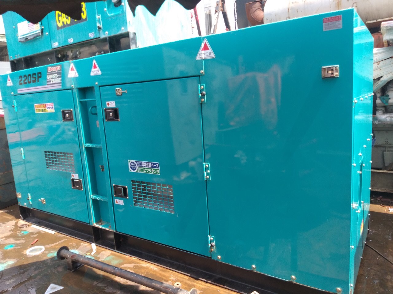 Old generator Denyo 220 Kva GMS